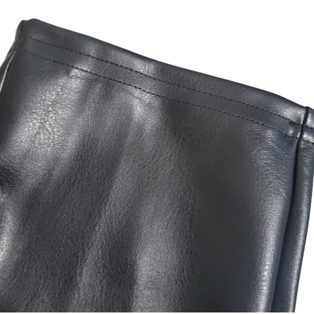 Assets By Spanx Faux Leather Leggings Size 1X. Black 30” Inseam. Elastic Waist - Picture 9 of 15